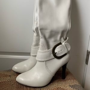 White go-go high heel boots